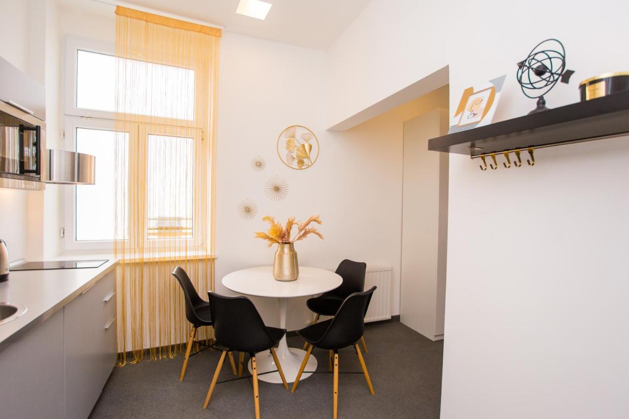 Apartments Dolac Zagreb Bagian luar foto