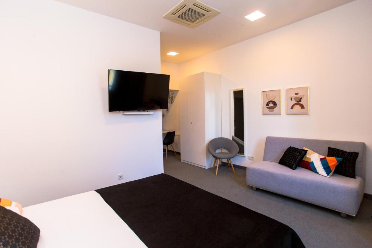Apartments Dolac Zagreb Bagian luar foto